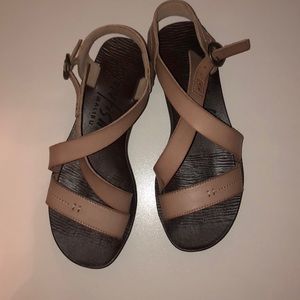 Blowfish size 7 sandals!!! NEVER WORN